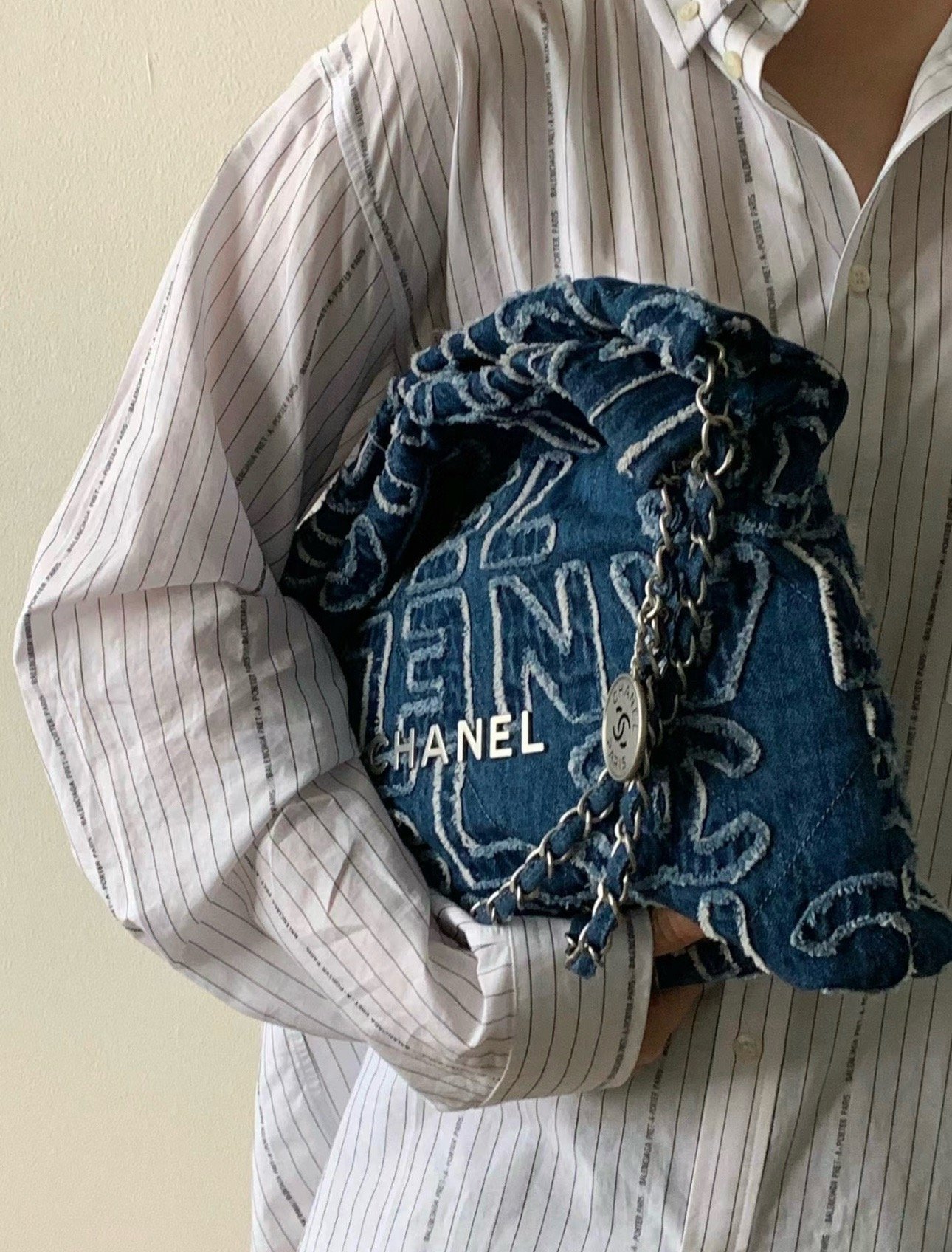 Chanel 24A 22Bag medium denim garbage bag AS3261W1080