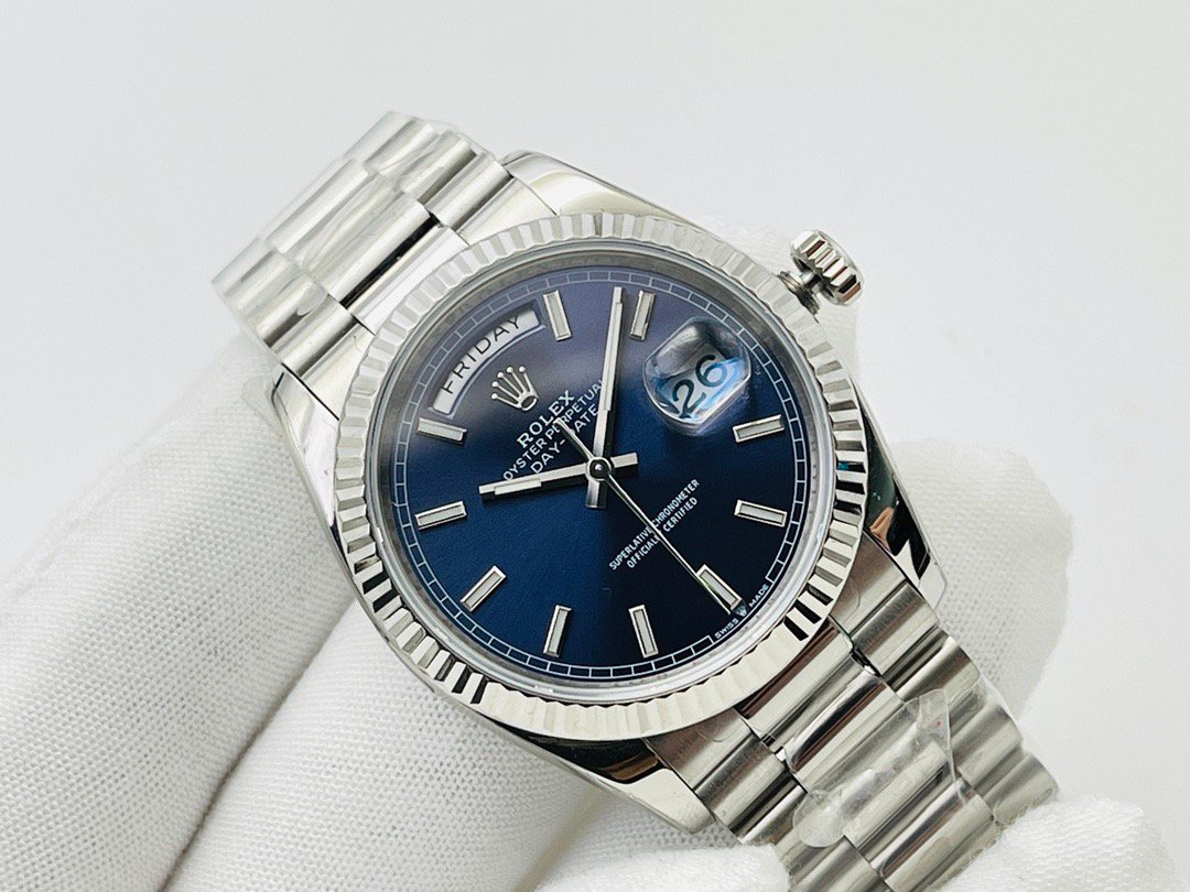 Rolex Day-Date 40mm 3255 white or blue