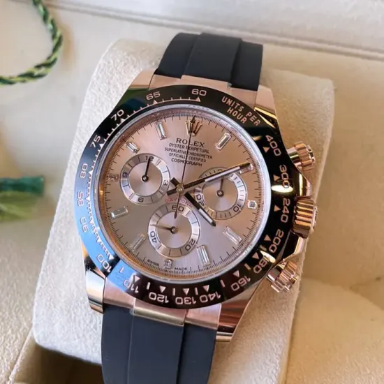 Rolex Daytona Sundust Dial 40mm Everose gold Oysterflex Strap 116515ln-0061