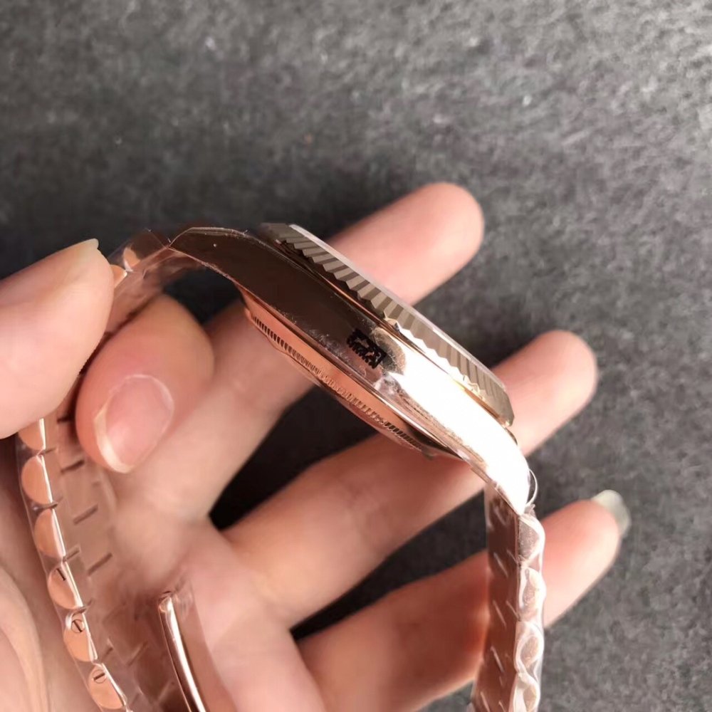 Rolex Day-Date 228235 Rose Gold Sundust Dial President Bracelet A3255 (Tungsten Heavy Versio)