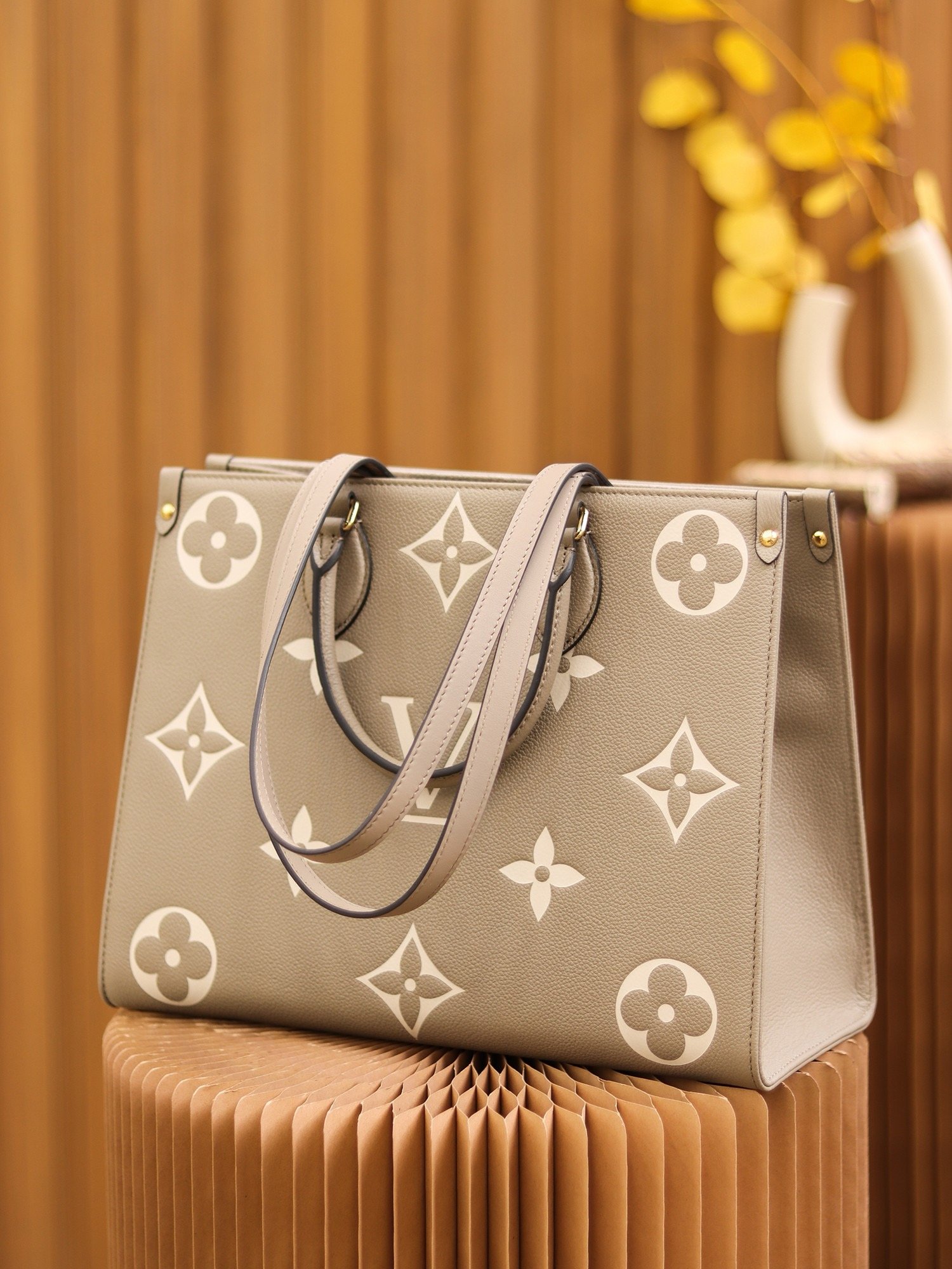 Louis Vuitton ONTHEGO Medium Original Leather Pure Steel Hardware m45494
