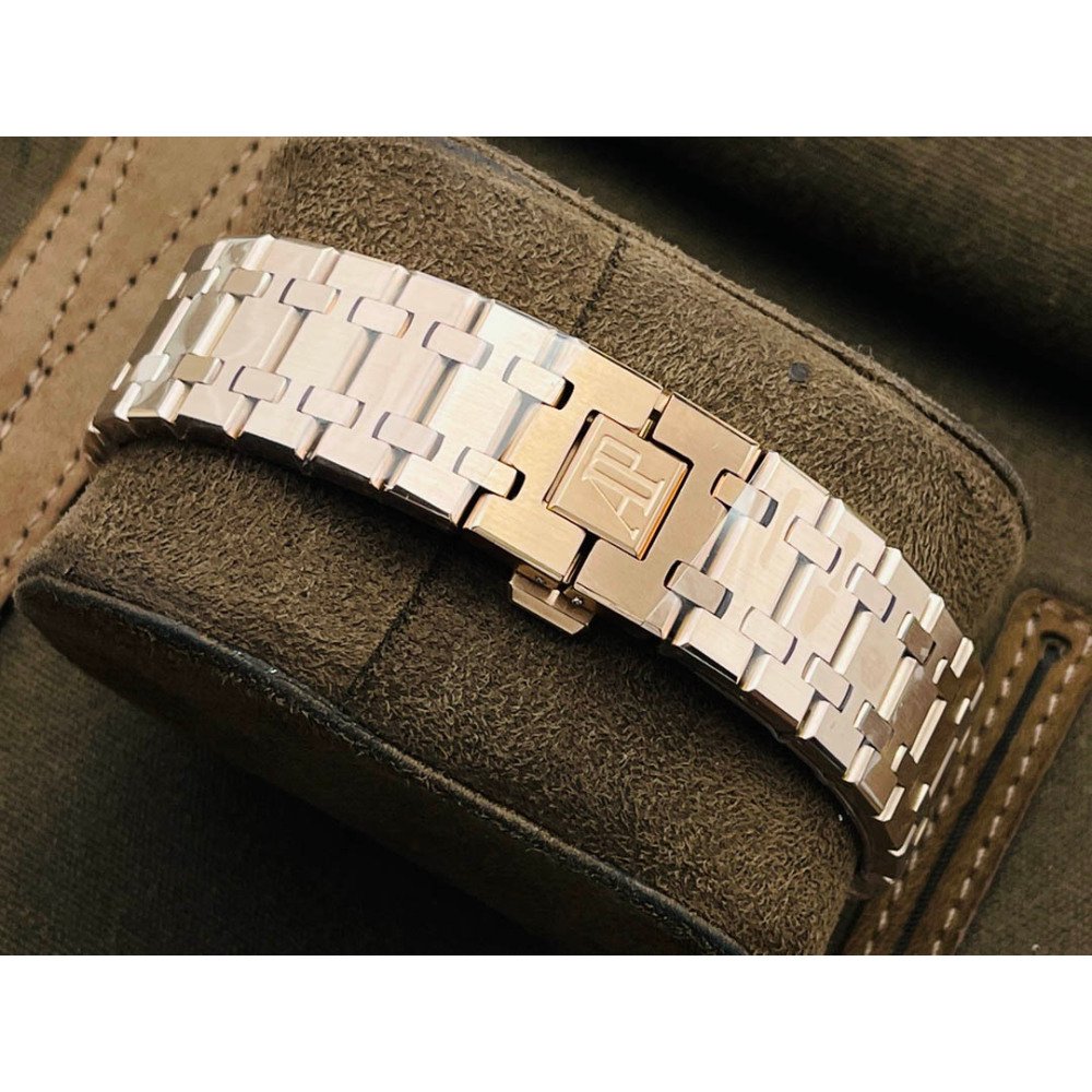 Audemars Piguet Ultra Thin Series Watch Diameter: 39*8.3 mm