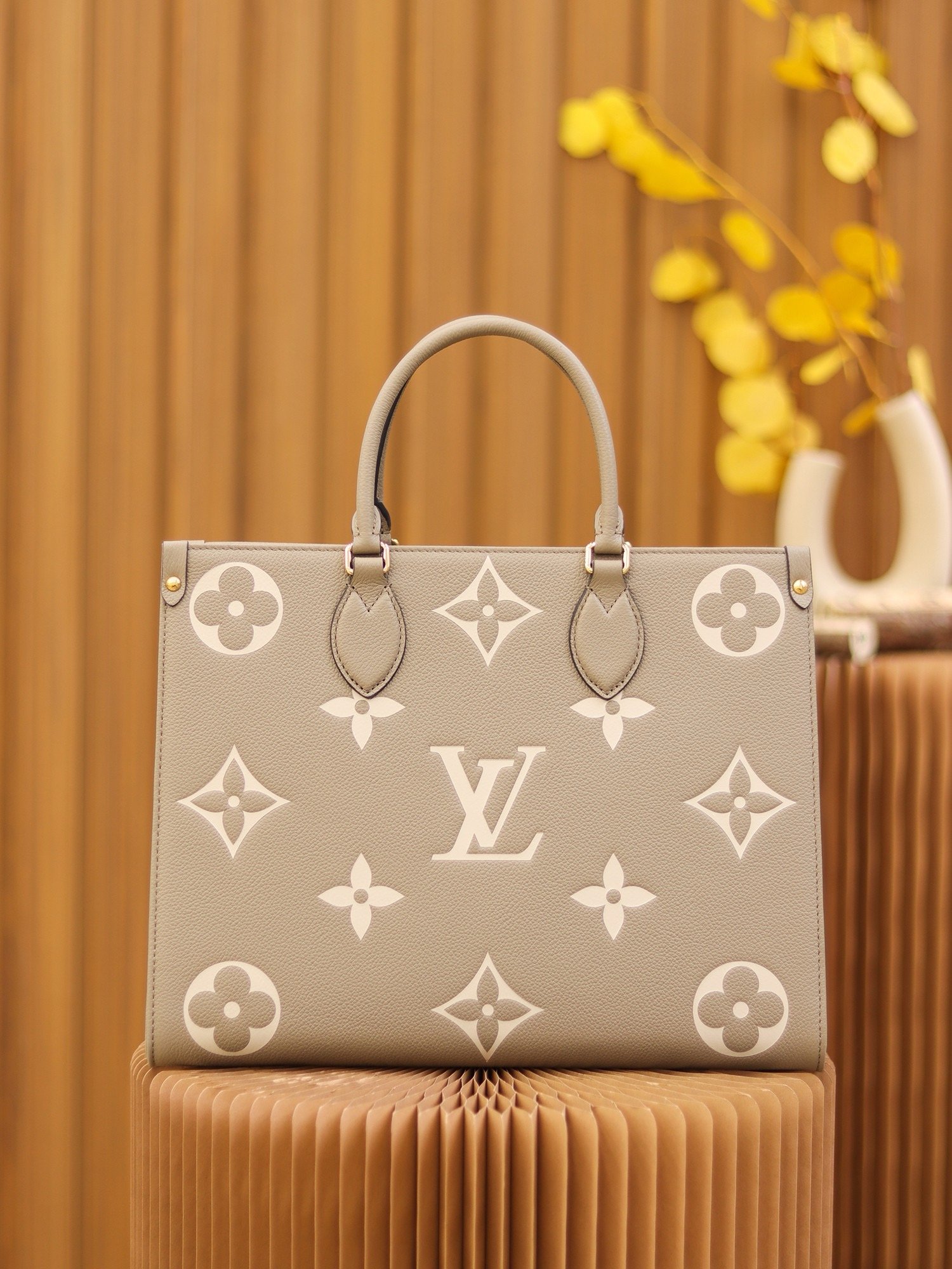Louis Vuitton ONTHEGO Medium Original Leather Pure Steel Hardware m45494