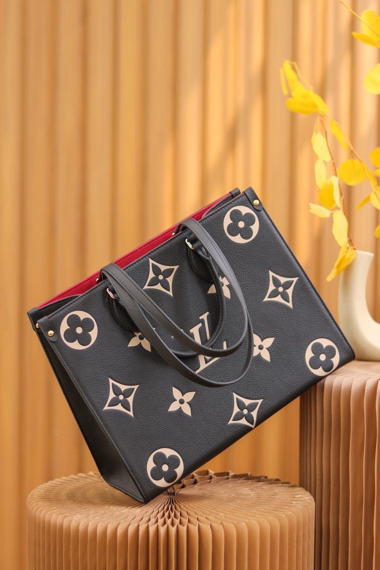 Louis Vuitton ONTHEGO Medium m45495 35*27*14cm