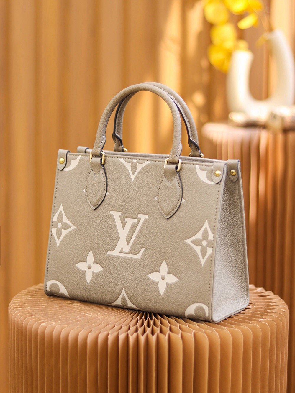 Louis Vuitton ONTHEGO small size m45659 25*19*11.5cm
