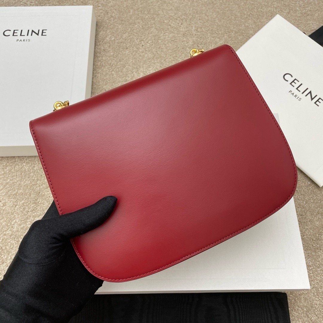 BESACE TRIOMPHE shiny cowhide leather chain bag 24.5*17*4