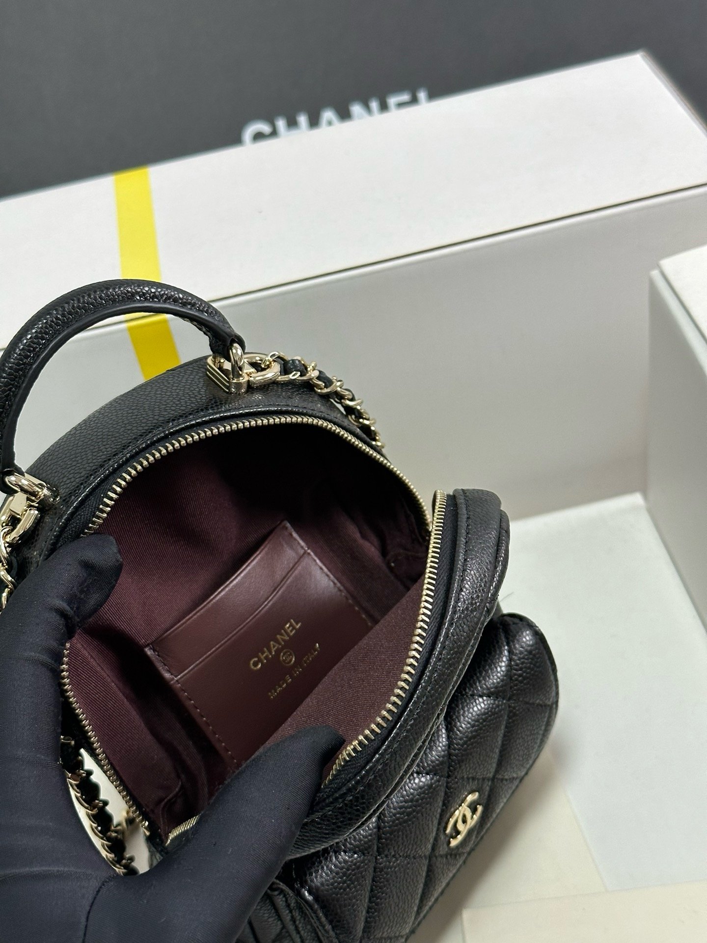 Multifunctional 𝗠𝗶𝗻𝗶 Backpack black AS3753W980