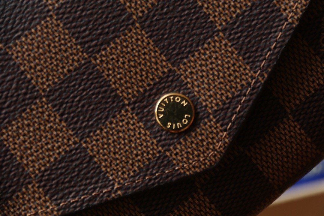 LV sarah flap long wallet