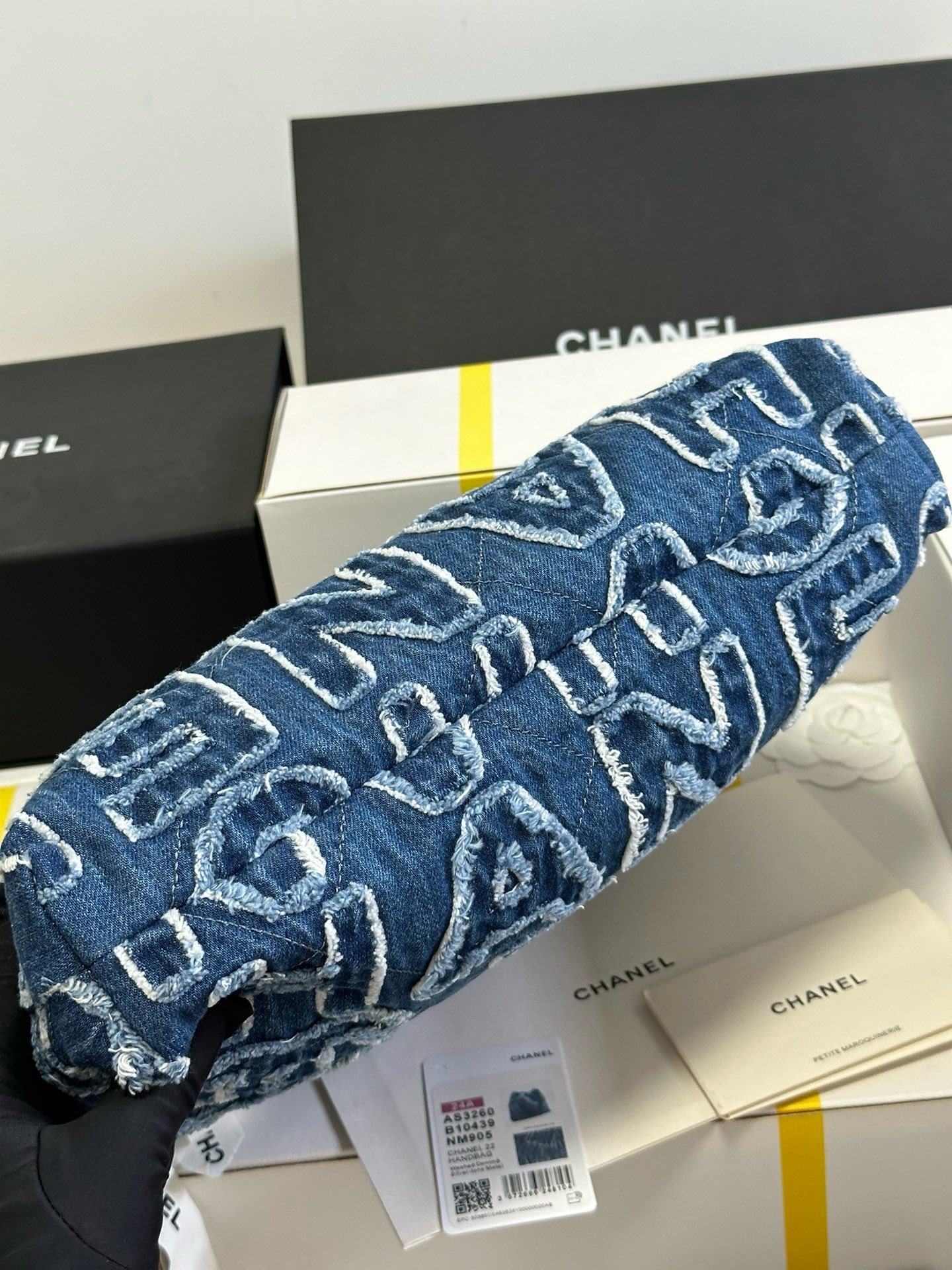 Chanel 24A 22Bag medium denim garbage bag AS3261W1080
