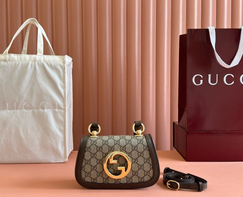 Gucci New Fashion Collection Light Brown Leather Mini Bag 724645