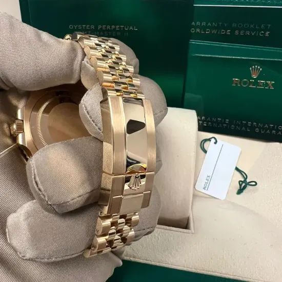 Rolex GMT-Master II NEW RELEASE 2023 Jubilee 18ct Yellow Gold 126718GRNR-0001