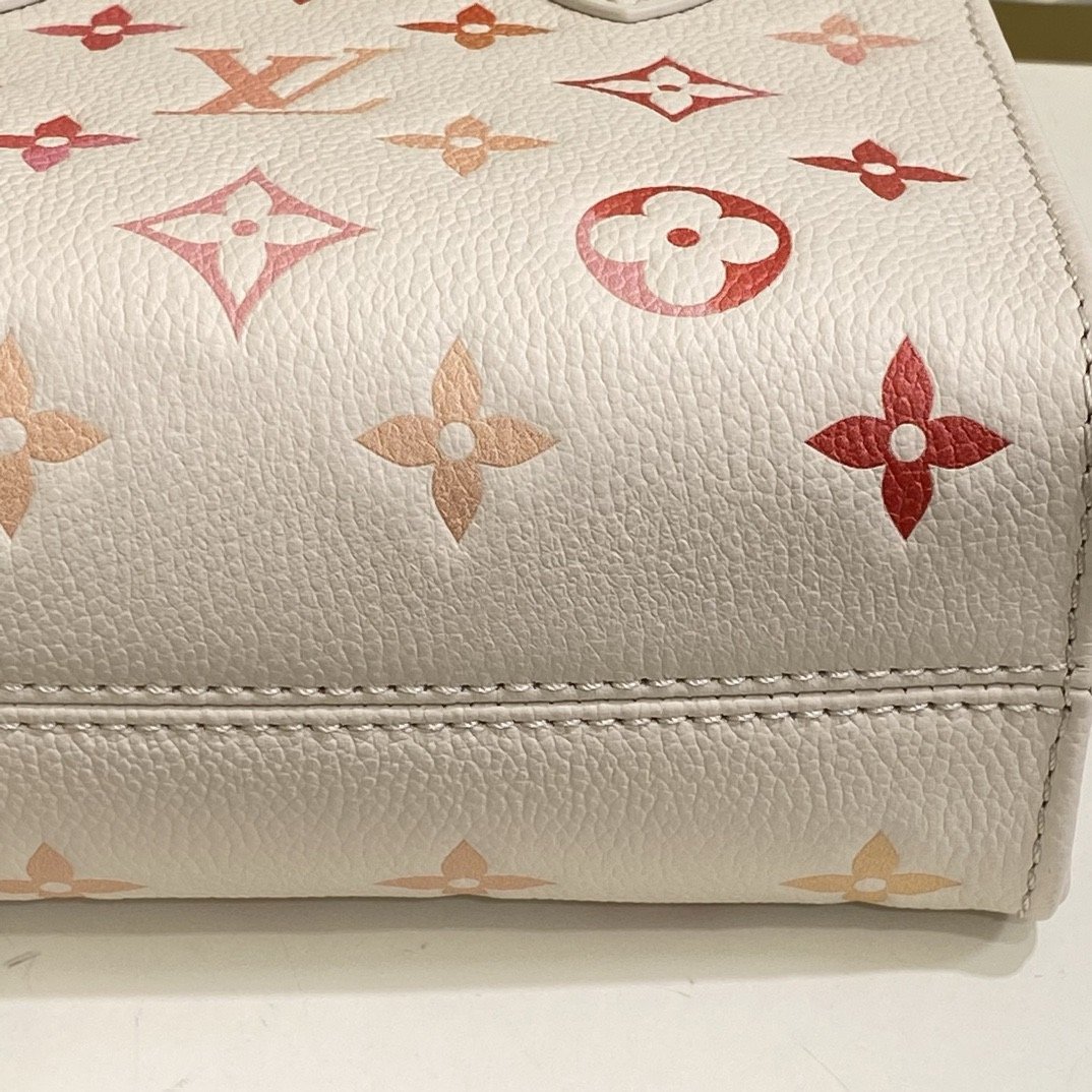 Louis Vuitton OnTheGo BB Handbag Sunrise Aquarelle Series Strawberry Red Silk Screen M47115
