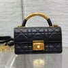 𝐃𝟏𝐎𝐑 𝐀𝐧𝐠𝐞 Metal handle Ange autumn and winter series