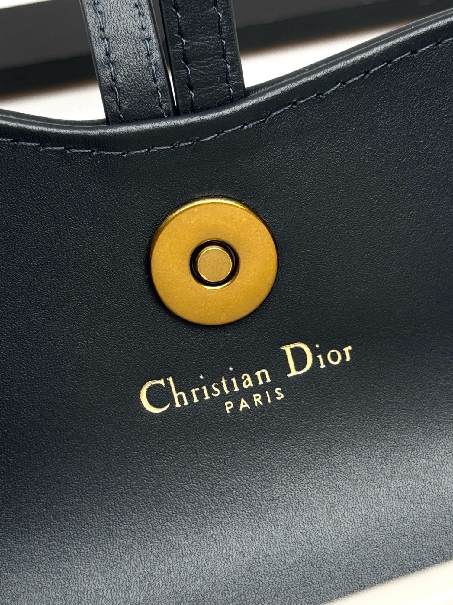 𝐃𝐢𝐨𝐫 Saddle chain handbag denim D fabric D6302