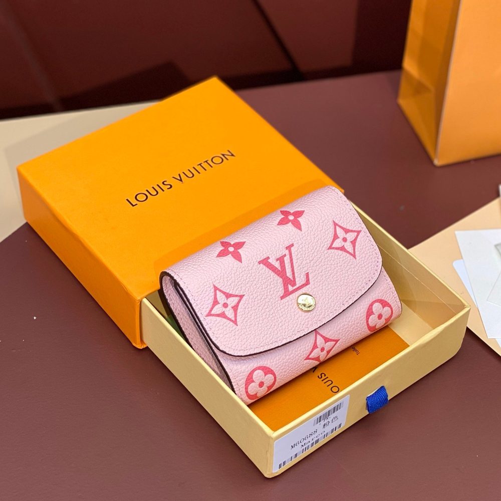 LV Pink! Short! Wallet Wallet made of soft monogramempreinte leather