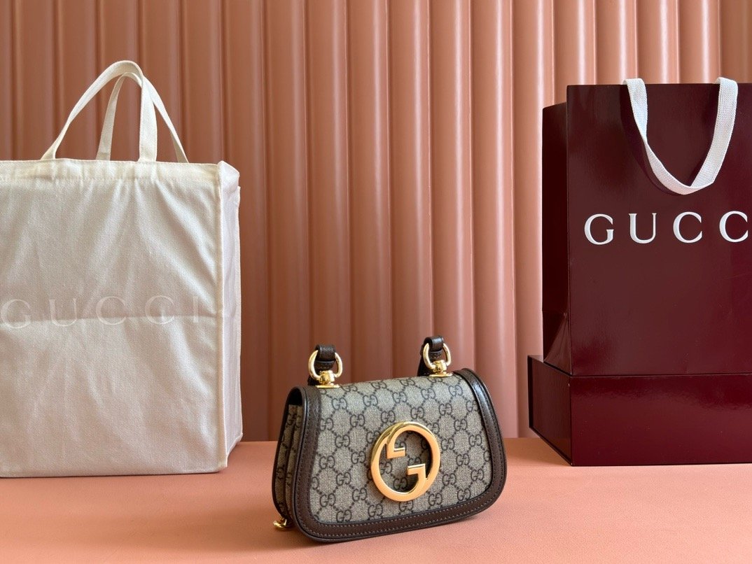 Gucci New Fashion Collection Light Brown Leather Mini Bag 724645