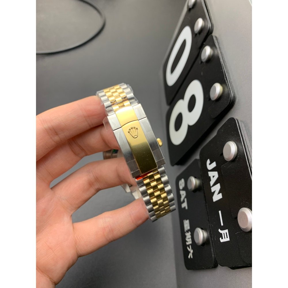 Rolex Datejust 126333 Two-Tone Steel Yellow Gold Diamond Dial Swiss Movement