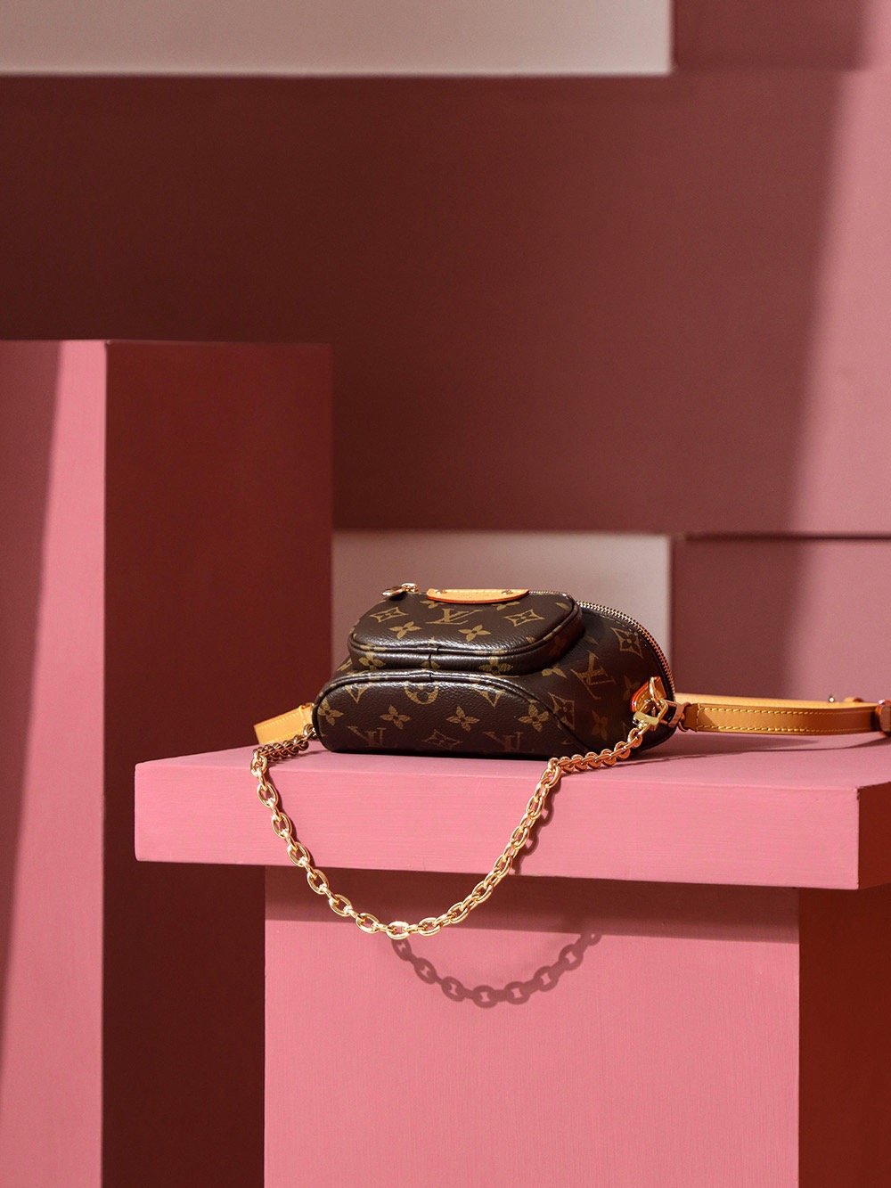 MINI BUMBAG series m82335 17*12*9.5cm