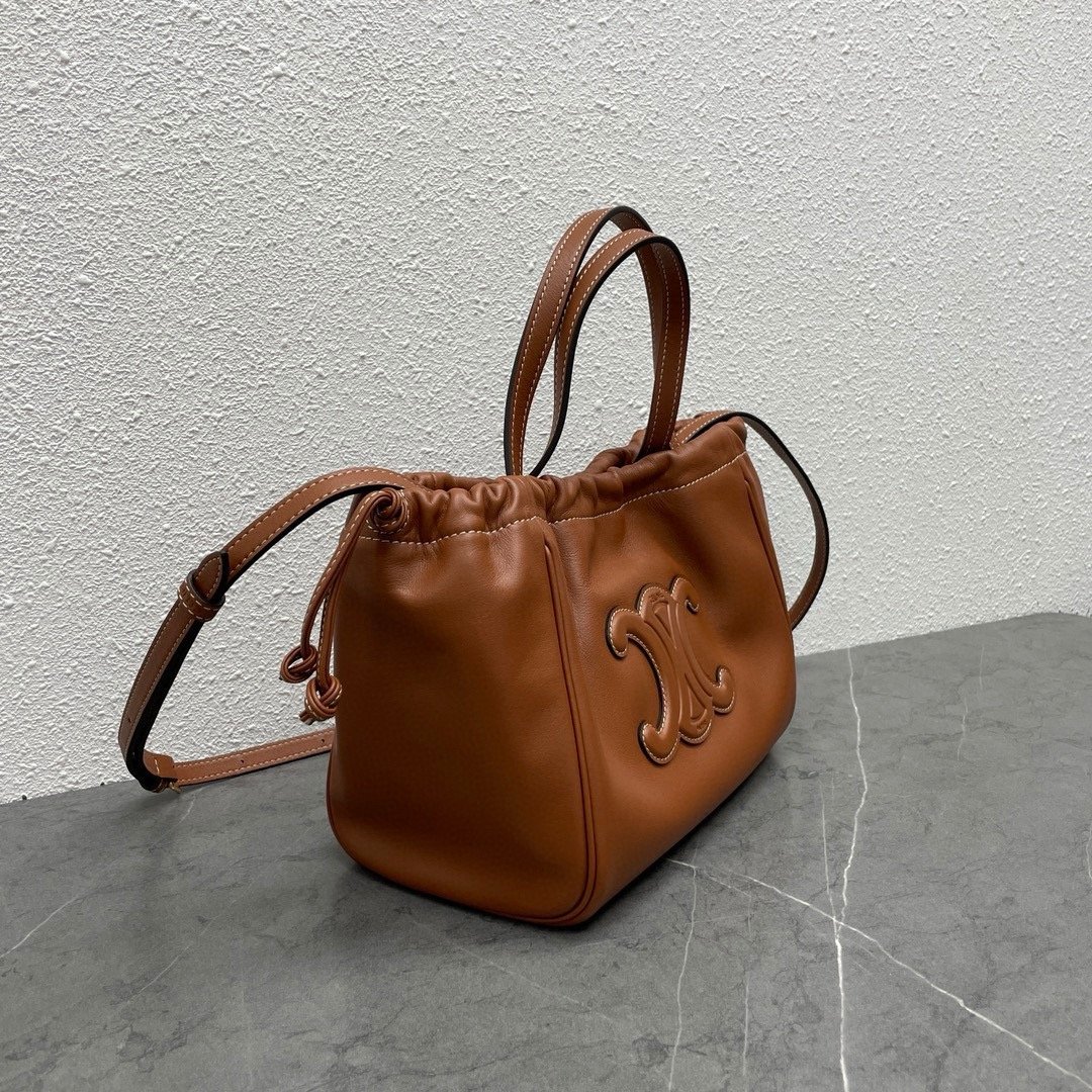 CABAS TRIOMPHE Cuir Small Shopper Drawstring Bag in Smooth Calfskin