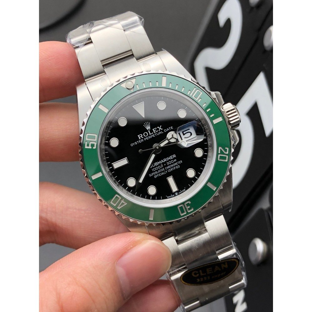 Rolex Submariner 116610LV Hulk 3135 Movement Clean F