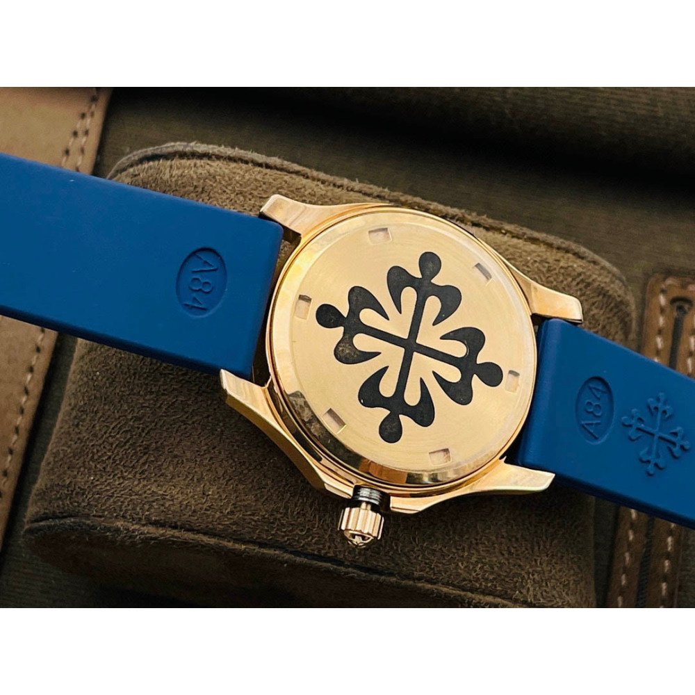 Patek Philippe AQUANAUT Mechanical Watch Size: 35.6 * 9.5 mm