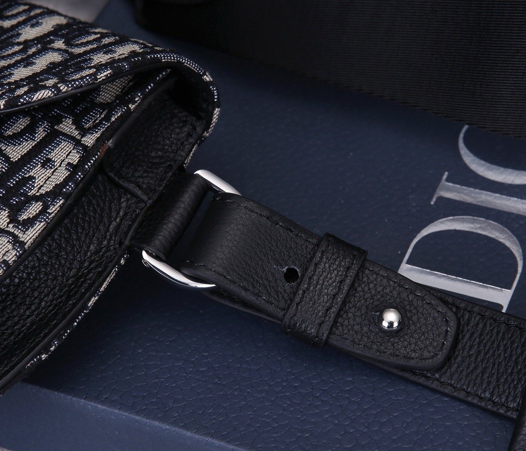 Dior Dior Men SADDLE crossbody bag 1ADPO095 for men