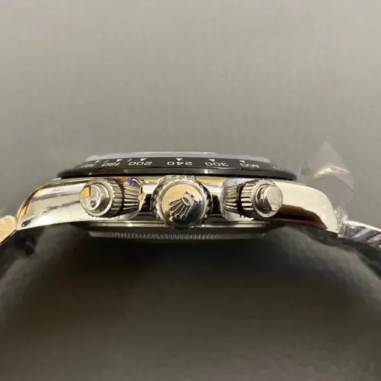 Cosmograph Daytona Panda 116500LN Black & White Dial 40mm