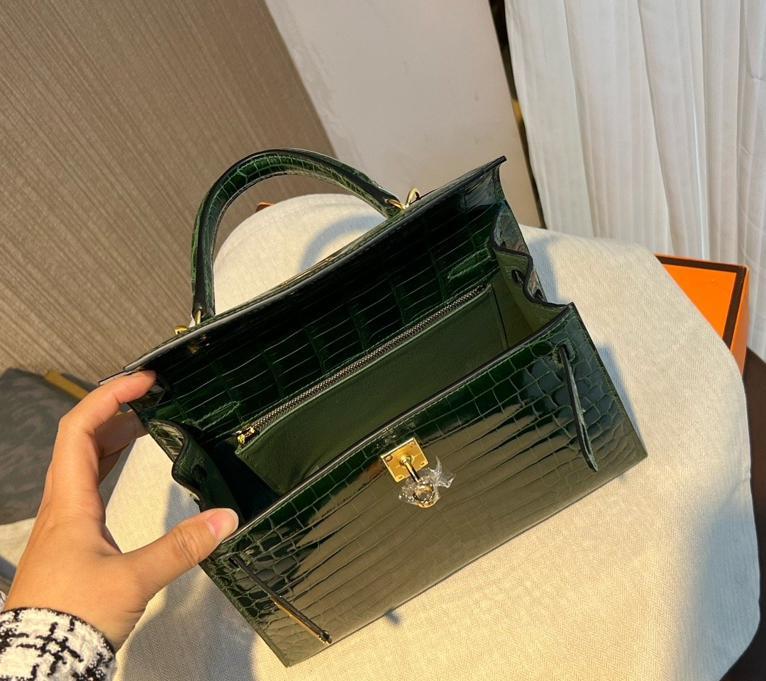 KL25 Emerald Gold Buckle Hermès Handbag