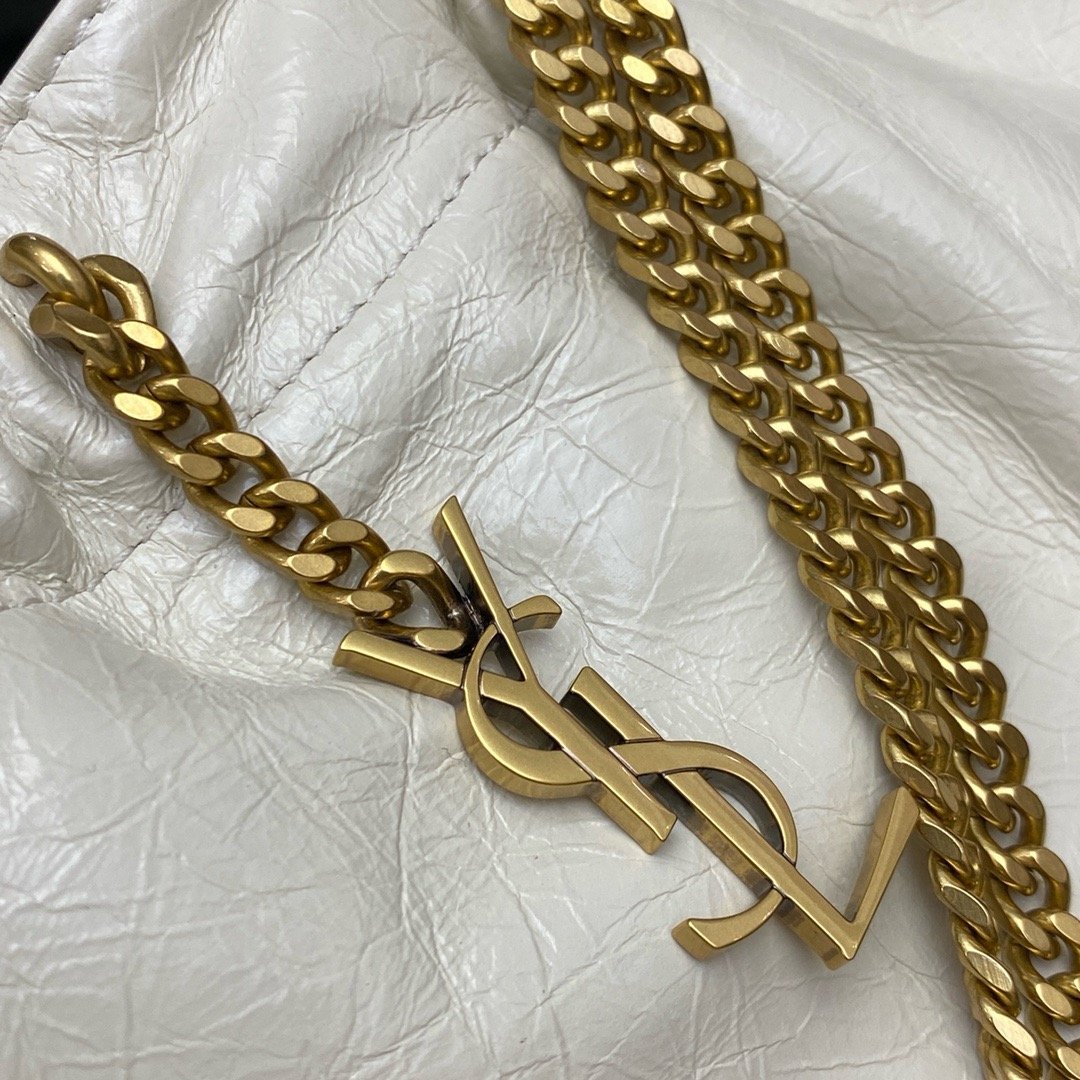 Cloud bag Mini leather shoulder bag Oil wax leather white/Antique gold 681632