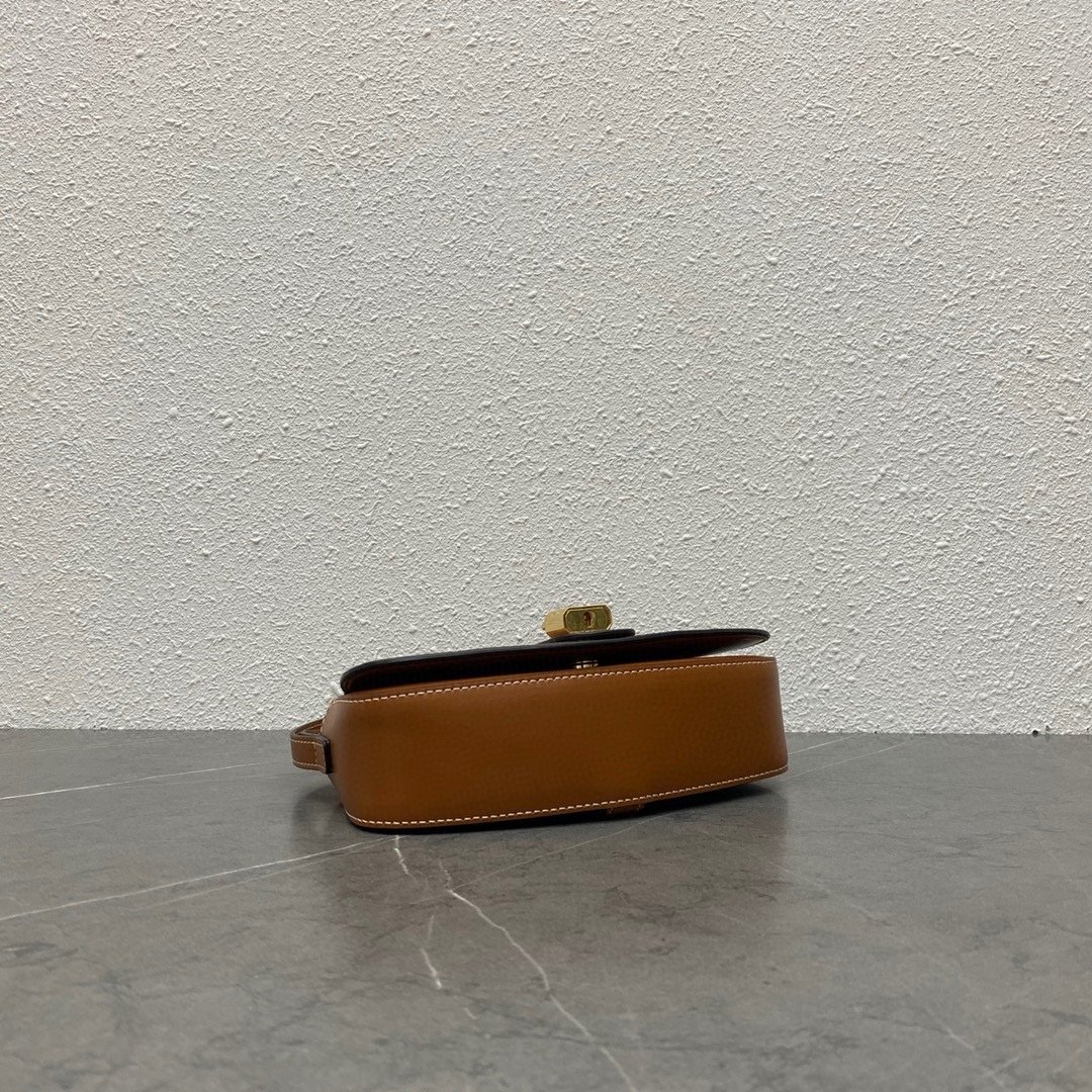 Celline TaBou Clutch Yellowish brown 18 x 8 x 5 cm