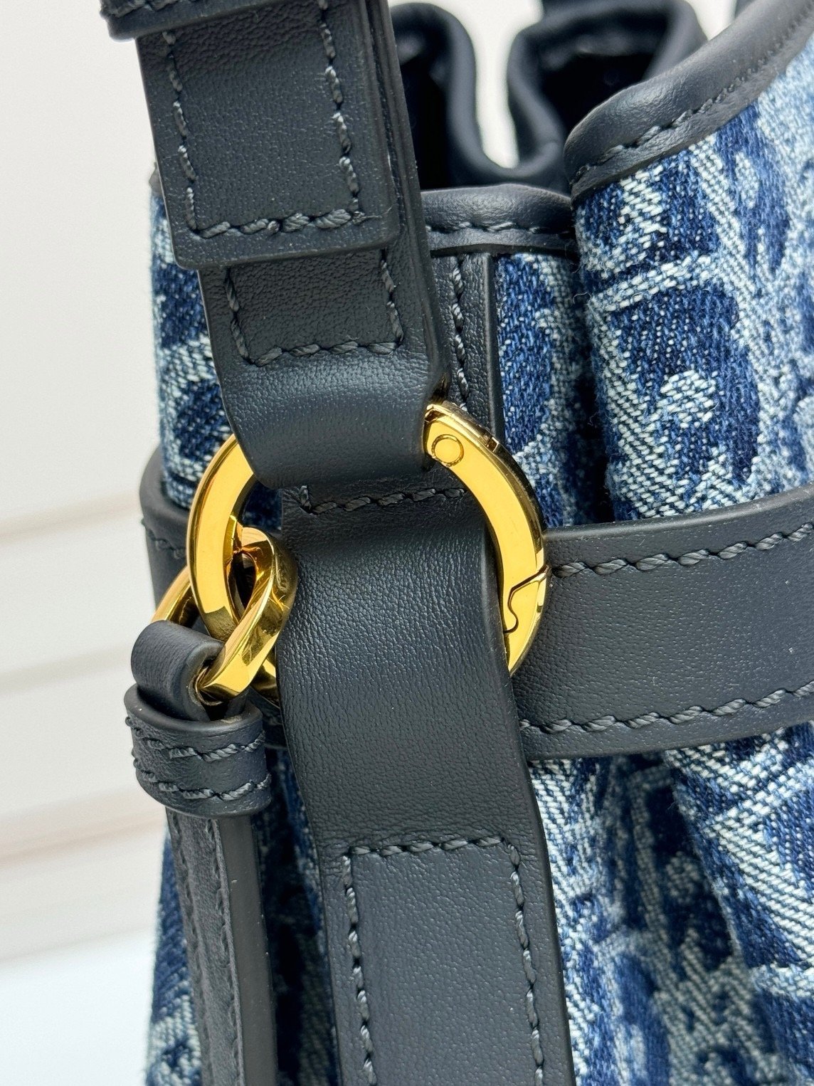 𝐃𝐢𝐨𝐫 Medium 𝐂'𝐞𝐬𝐭 𝐃𝐢𝐨𝐫 Denim D blue cloth M2271