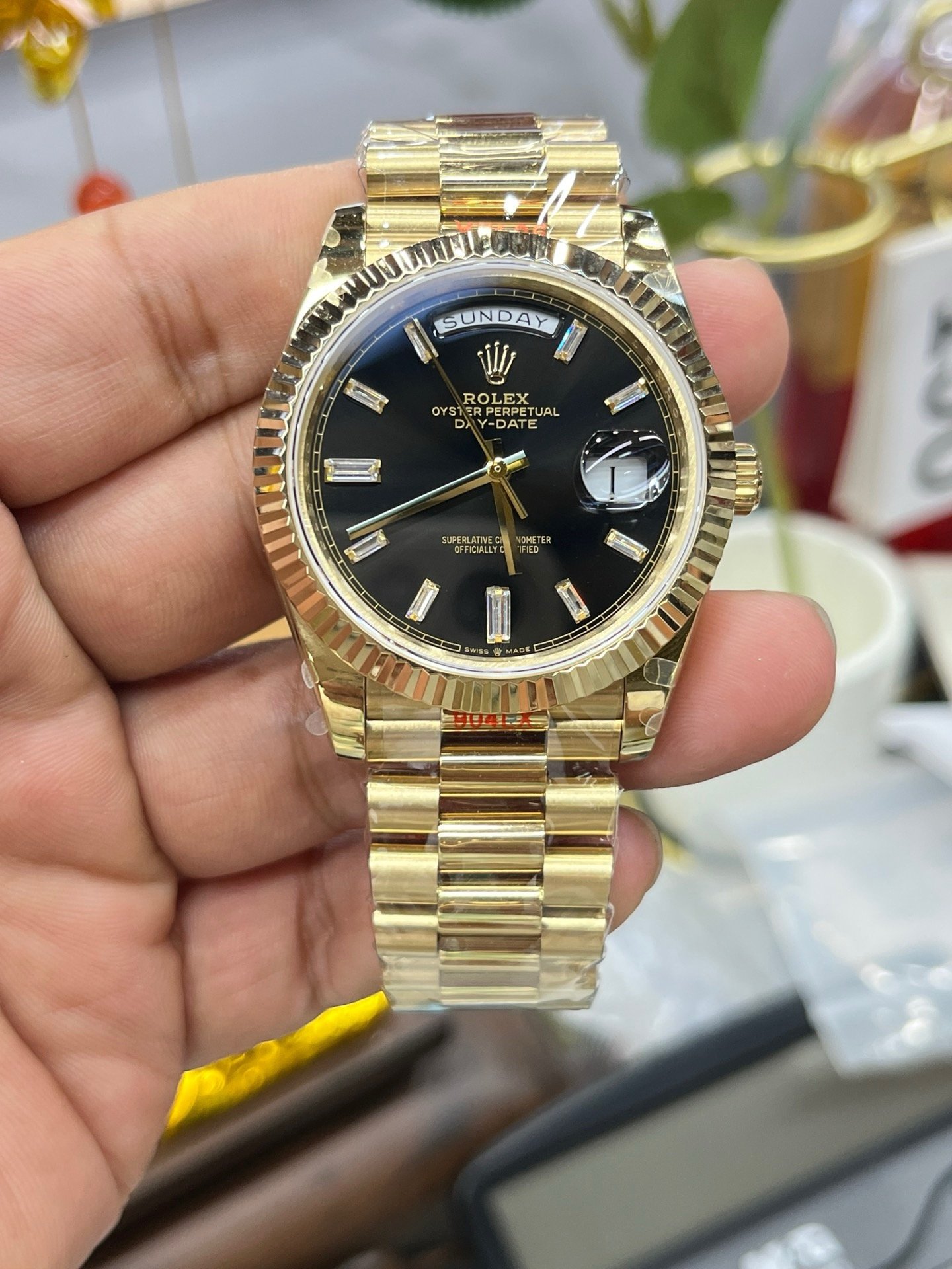 Rolex Day-Date 228238 Black Crystal Dial Yellow Gold President Bracelet Swiss 3255 Movement