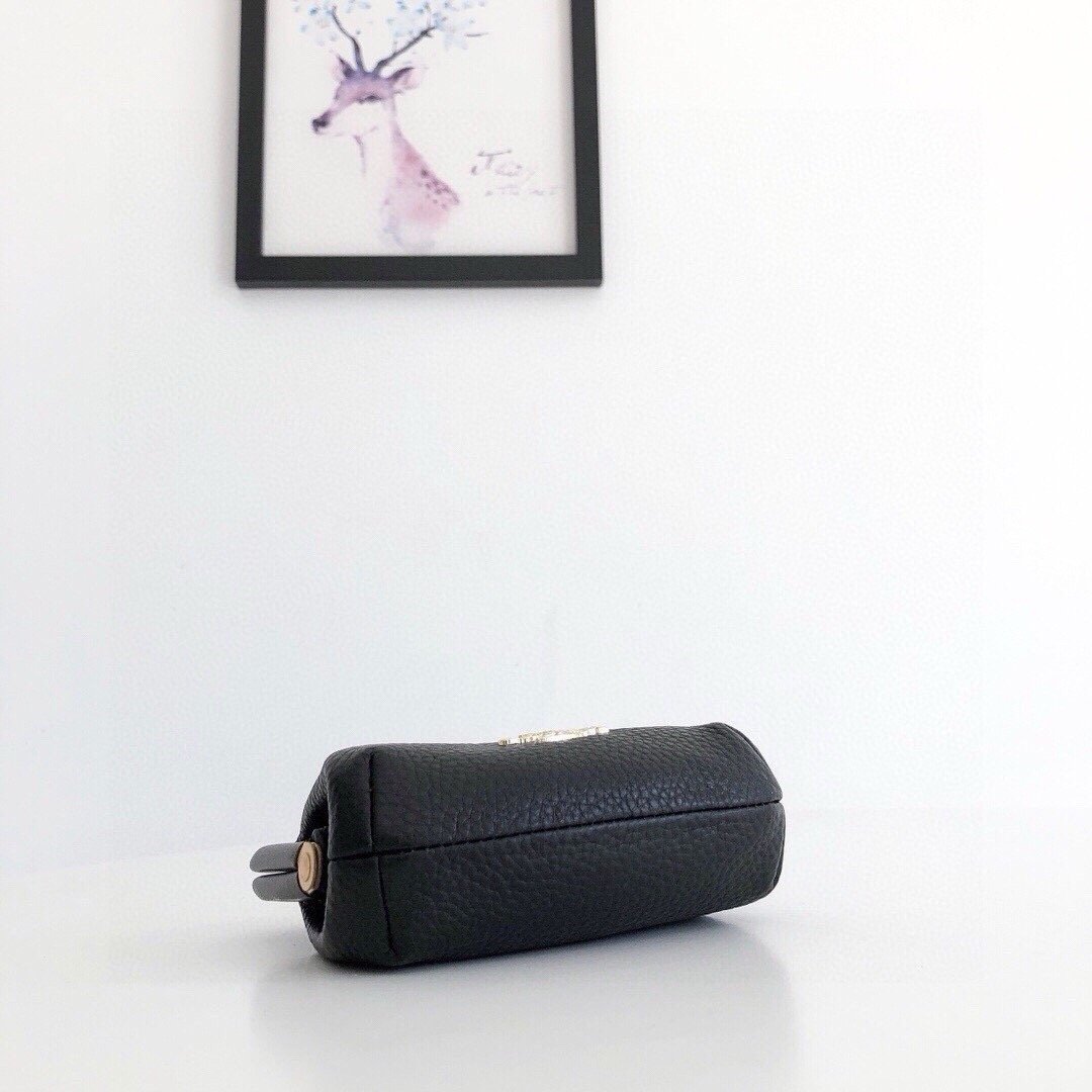 COACH prse kiss lock print solid color coin purse Black