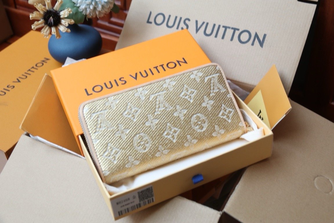 LV Gold Single Zipper Wallet Series
