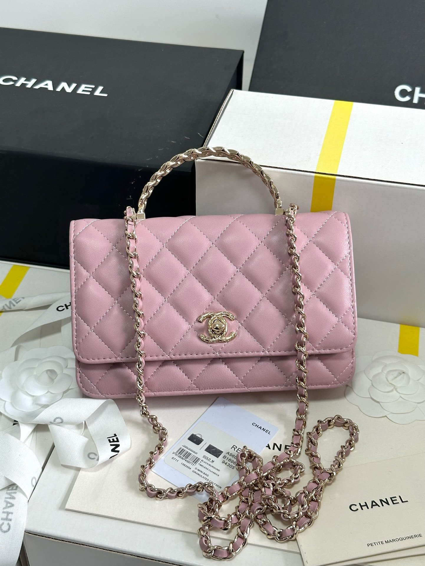 Chanel 24A Workshop hand withdrawal woc 96083W700