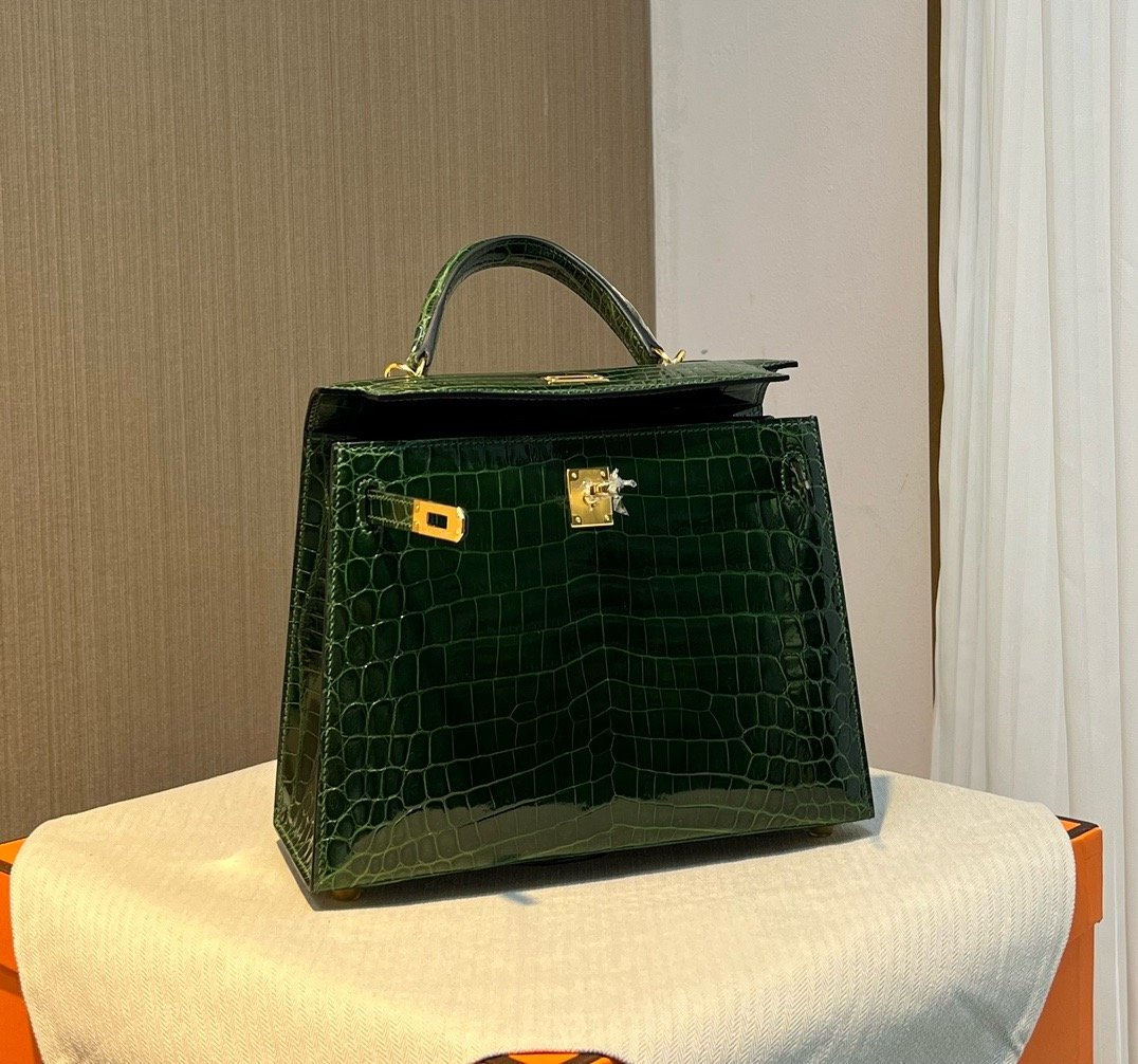 KL25 Emerald Gold Buckle Hermès Handbag