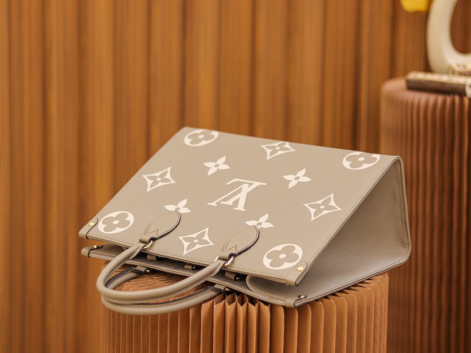 Louis Vuitton ONTHEGO Medium Original Leather Pure Steel Hardware m45494