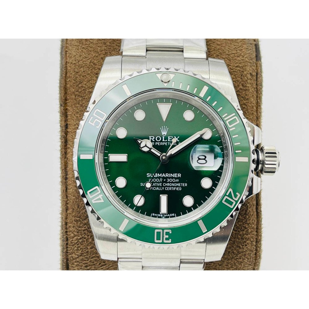 Rolex Submariner 116610LV Hulk Green Dial Ceramic Bezel 3135 Movement