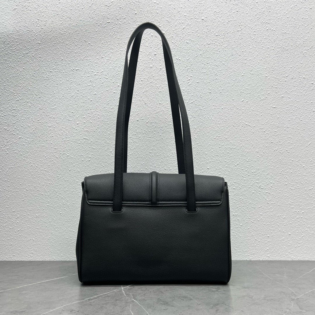 Celline Soft16 Small Lychee Black