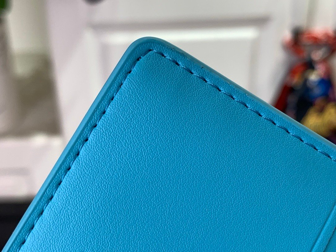 LV [Multiple short wallet] light blue (embossed)