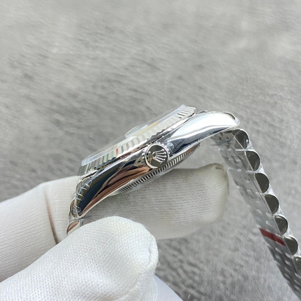 Rolex Datejust 126334 White Gold Green Dial Jubilee Bracelet Swiss 3235 Movement