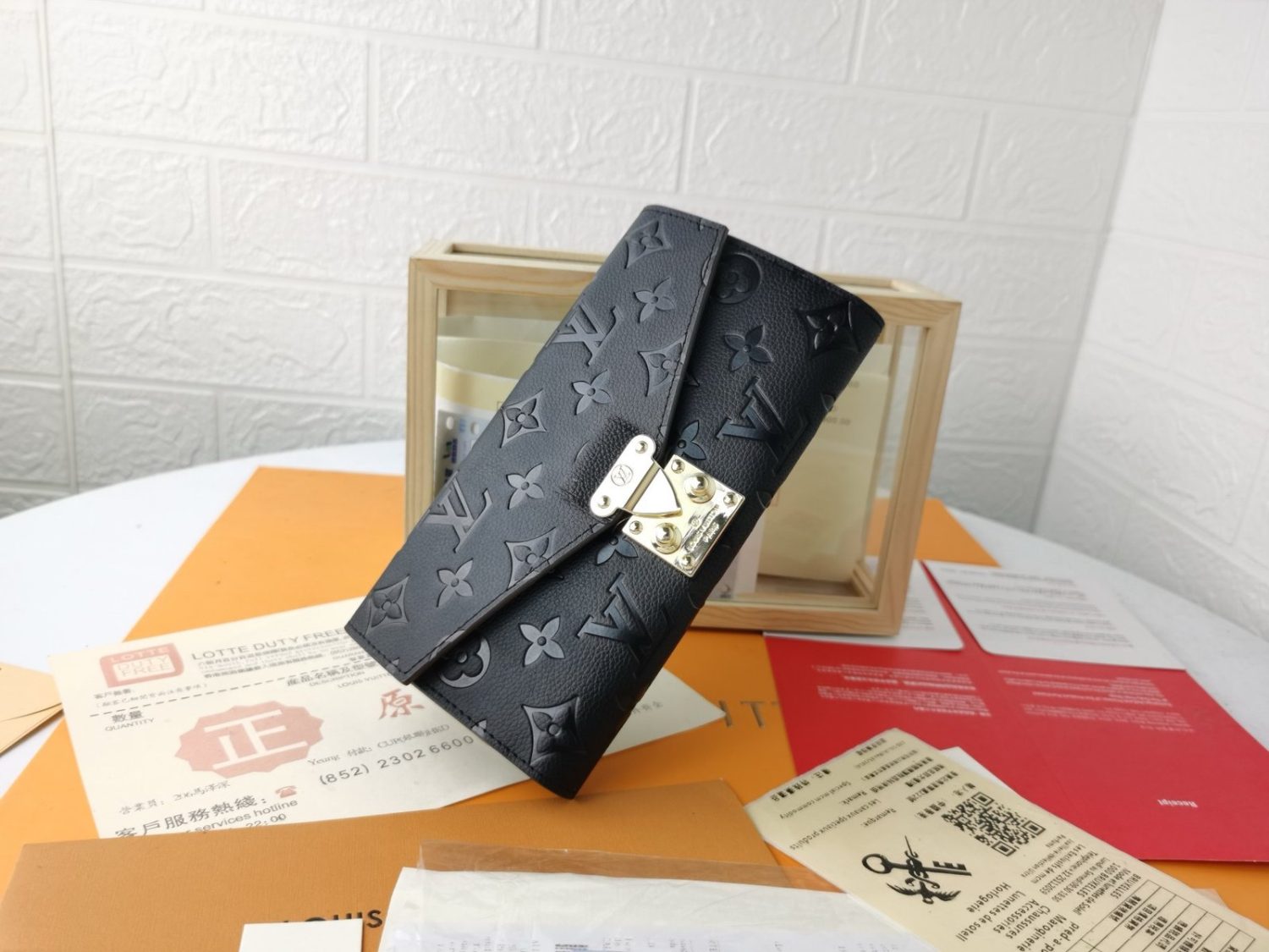 LV Diamond pattern leather embossed pochette metis handbag envelope wallet