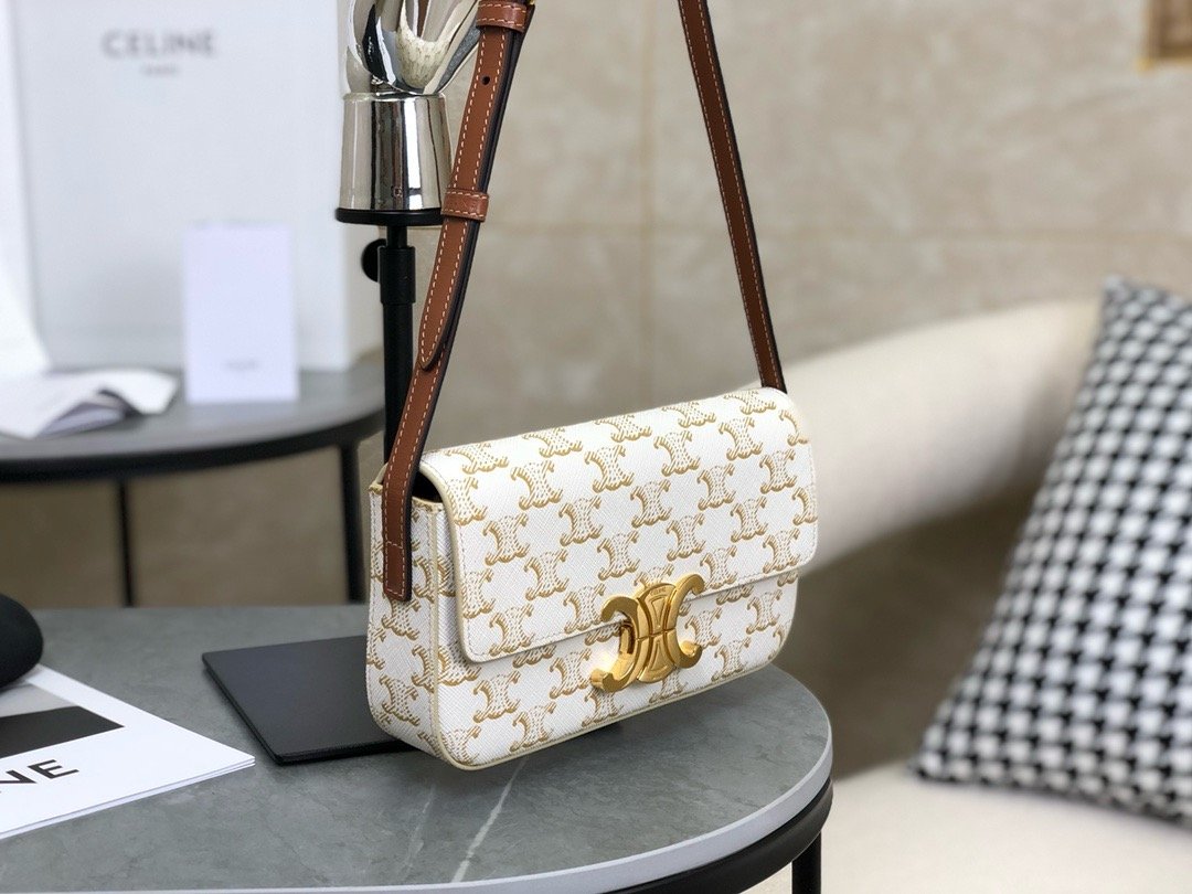 𝗖𝗘𝗟𝗜𝗡𝗘 | Arc de Triomphe underarm White 𝟮𝟬*𝟭𝟬*𝟰𝒄𝒎bag