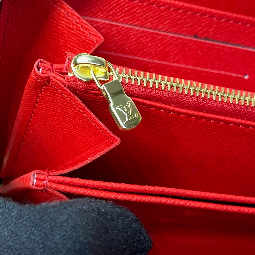 LV monogram brazza wallet in canvas