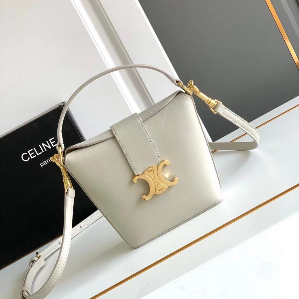 Celine TRIOMPHE Mini Cowhide Bucket Bag 12.5x5x14cm