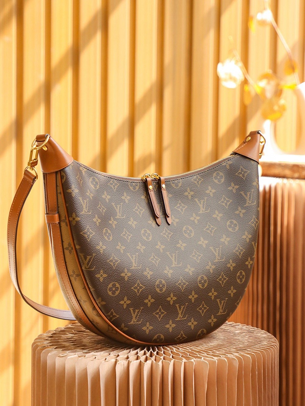 LOOP HOBO catwalk model #m46311# 38*26*10cm