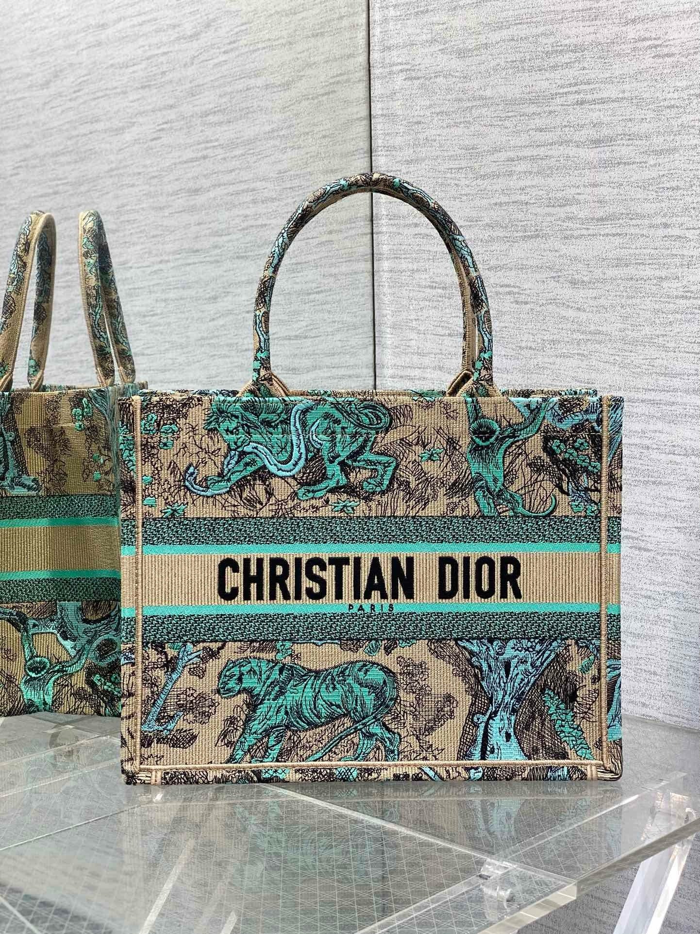 Tote tiger embroidery latest earth blue color