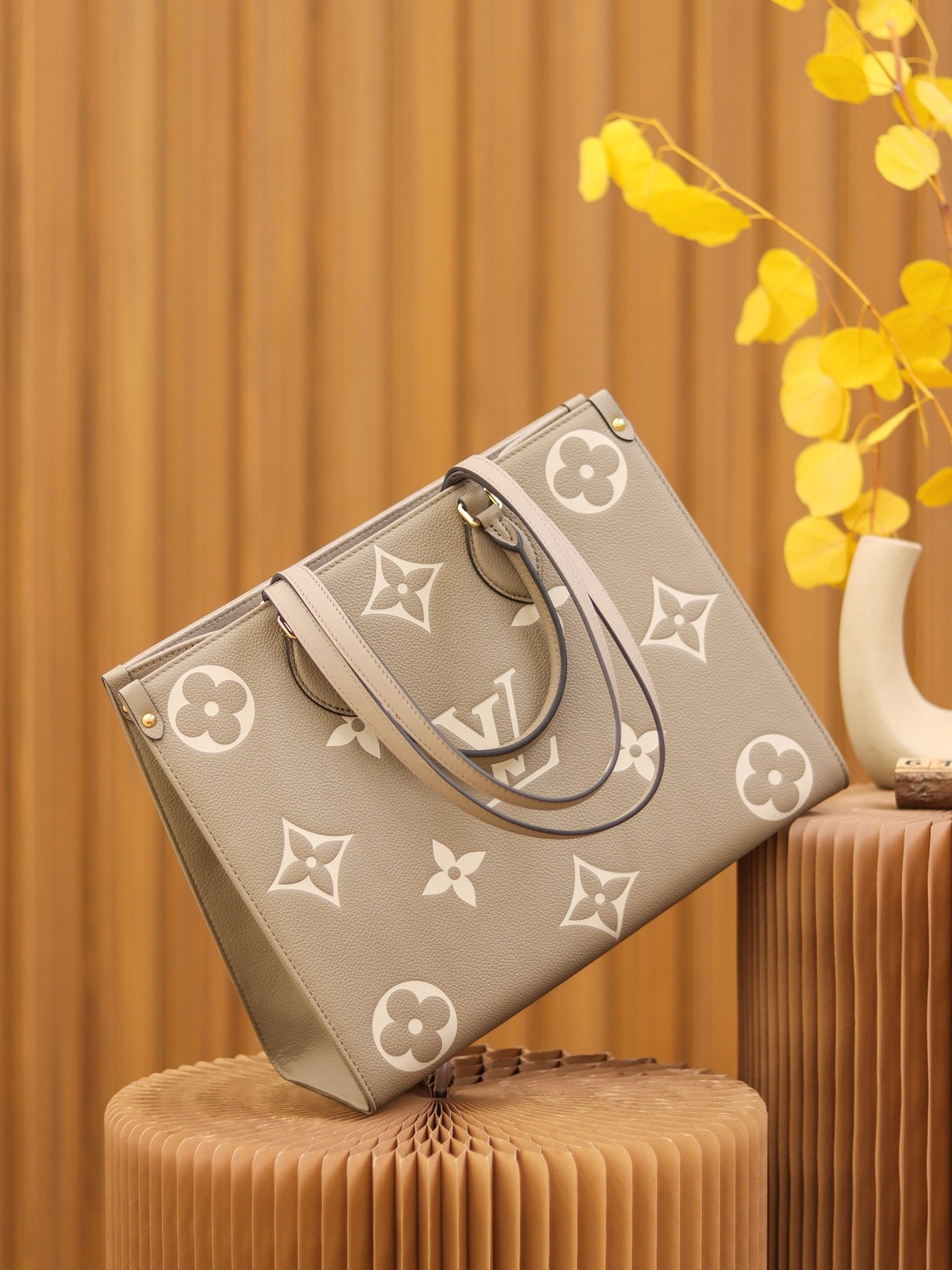 Louis Vuitton ONTHEGO Medium Original Leather Pure Steel Hardware m45494