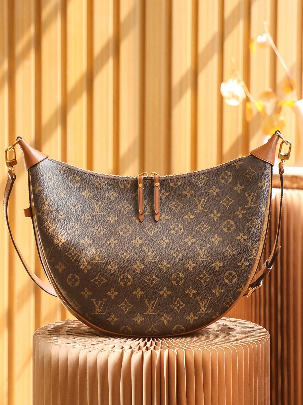 LOOP HOBO catwalk model #m46311# 38*26*10cm