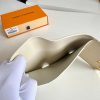 LV portefeuille capsine compact wallet wallet card holder